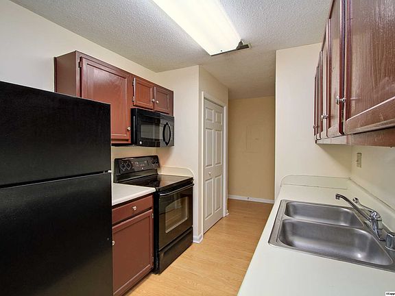5th image of 4900 Seven Pine Cir NW