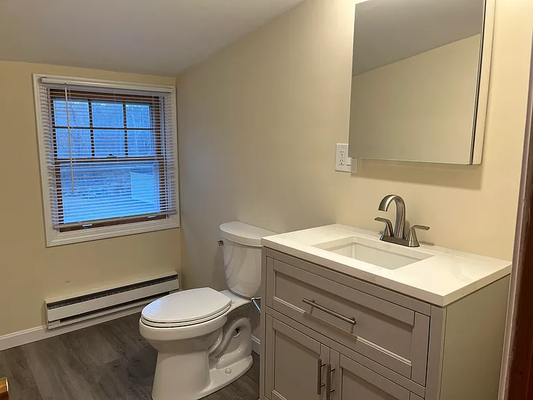 524 Wallis Rd — Photo 29