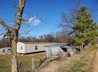 11210 N Old Cincinnati Rd #9, Lincoln, AR 72744