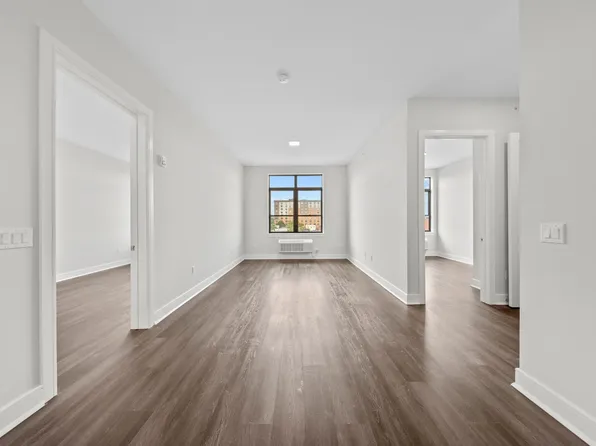 121 34th Street image 98 of 213