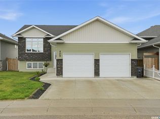 505 Mickelson Ln, Warman, SK S0K4S1
