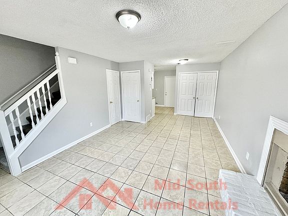 4th image of 3538 Christine Rd