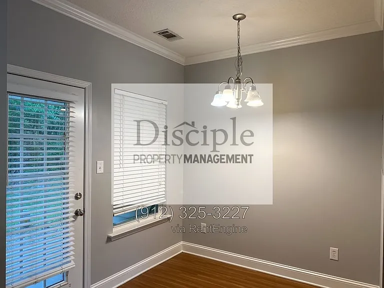 273 Vining Way #5 — Photo 10