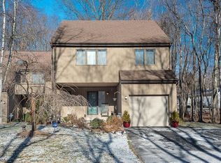 4 Rona Rd, Morristown, NJ 07960
