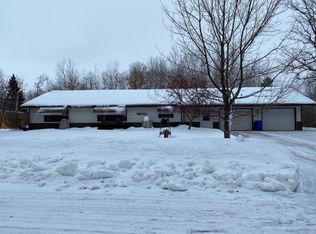 919 Maple Ave, Moose Lake, MN 55767