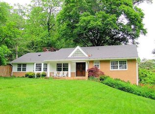 1453 Laburnum St, Mc Lean, VA 22101