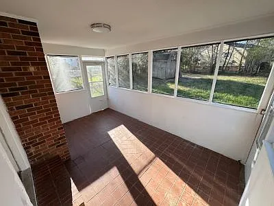 624 E State Ave — Photo 9