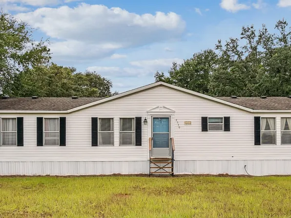 2539 Andorra St, Navarre, FL 32566