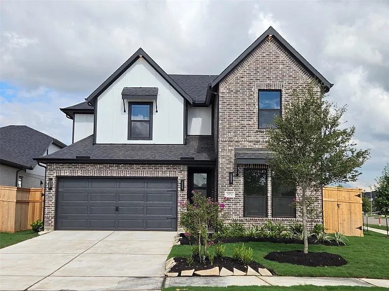 29710 Bur Creek Ln — Photo 2