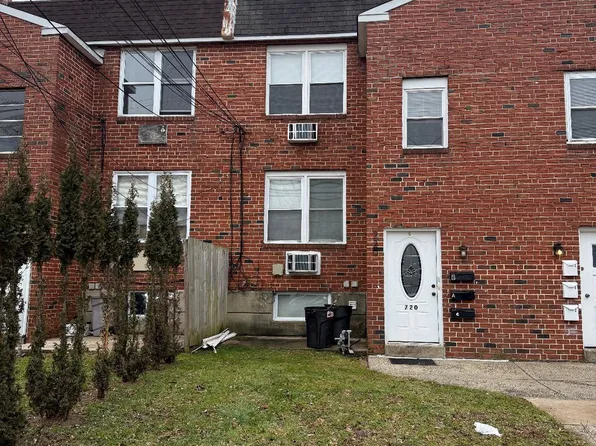 720 Pine St, Darby, PA 19023