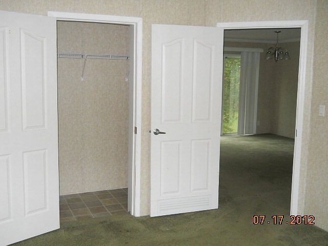 2nd image of 139 Vickie St