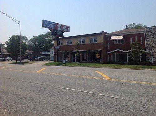4th image of 9713 Melvina Ave