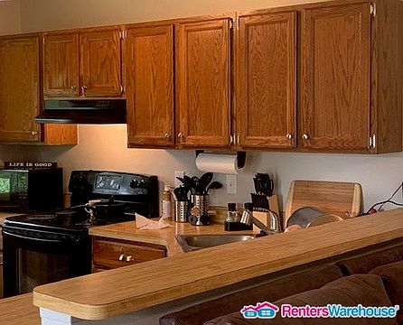4th image of 2752 Brookdale Ct N