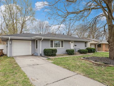 1009 68th St, Windsor Heights, IA, 50324