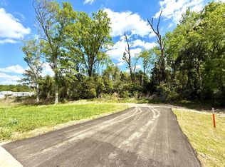714 N Curran Ave, Picayune, MS 39466