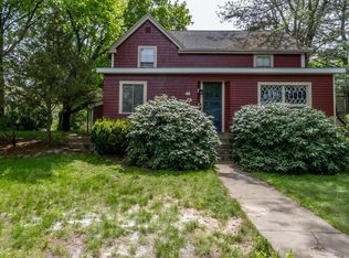 460 Central Ave #1, Needham, MA 02494