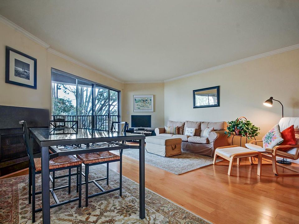 1st image of 850 Park Ave APT 17C