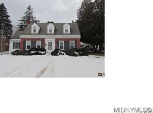 43 State St, Oneida, NY 13421