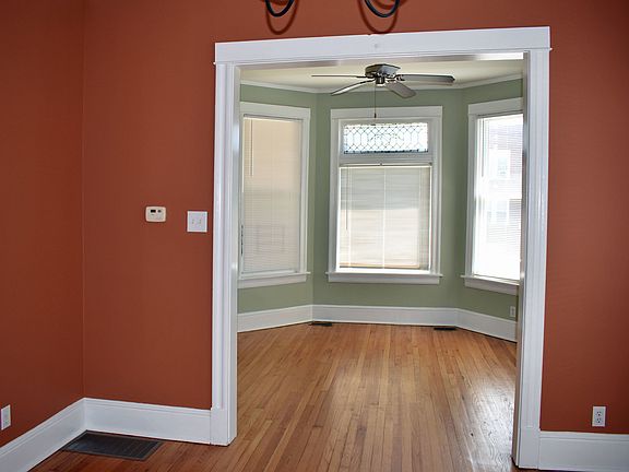 2nd image of 1036 N Mason Ave