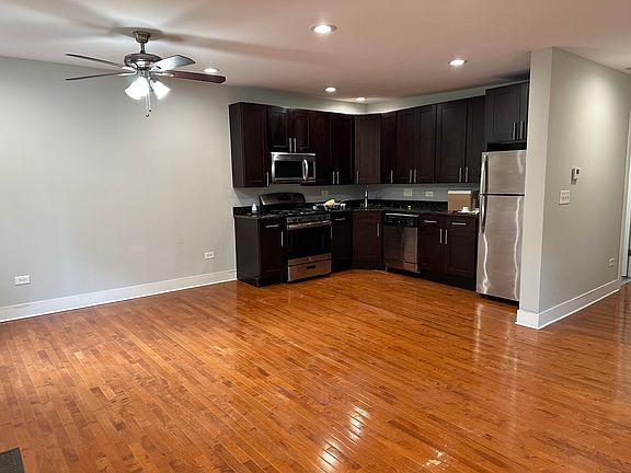 5th image of 1007 N Winchester Ave #Ch1