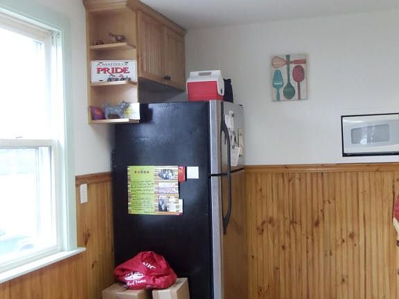 2702 Country Kitchen