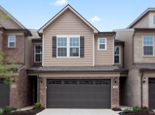 1466 Addison Cir, Commerce Township, MI 48390