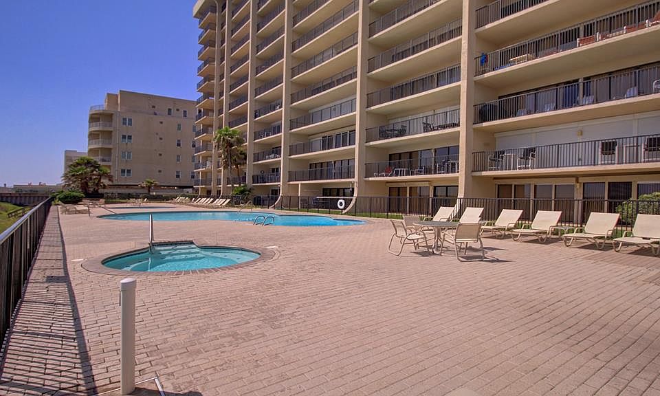 1st image of 2800 Gulf Blvd