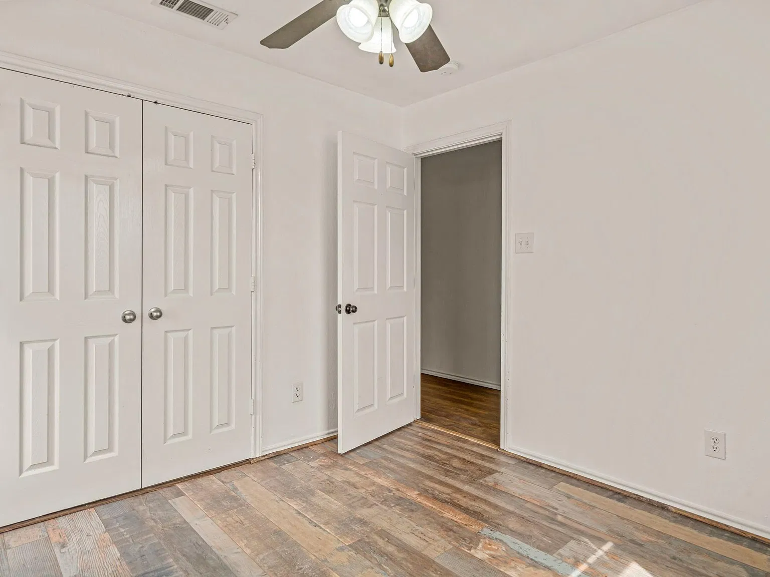 3 bed, 1279 sqft, $1,790 — Photo 3