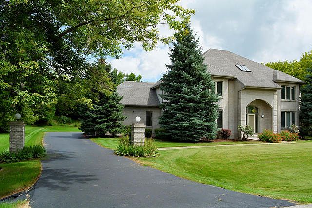 1st image of 25853 N Arrowhead Dr