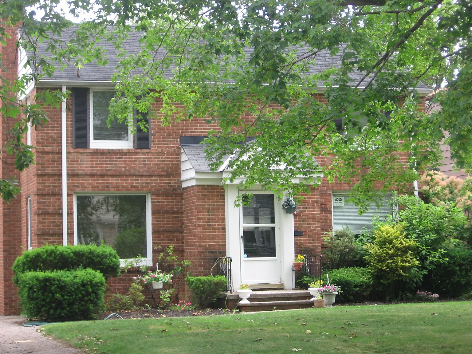 24009 E Groveland Rd photo 1