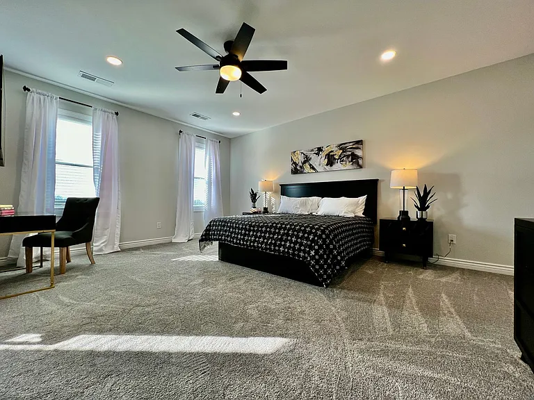 4827 Granada Ct — Photo 43