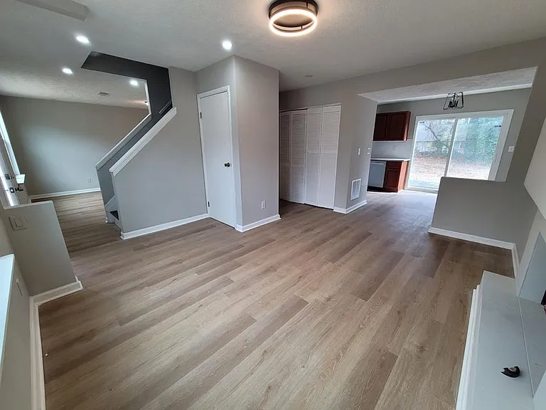 1133 Sandune Dr — Photo 3