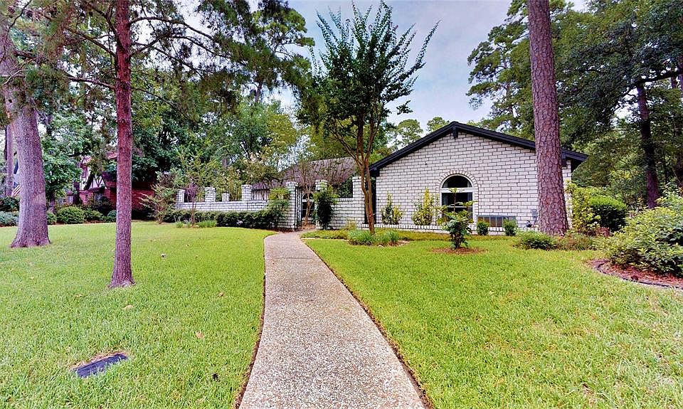 1st image of 1935 Pine River Dr