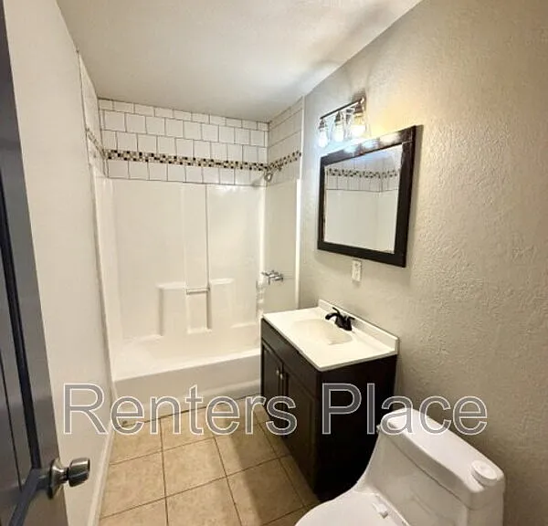 4308 E 4th Pl — Photo 10