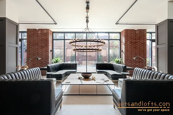 Rented by aptsandlofts.com | media 21