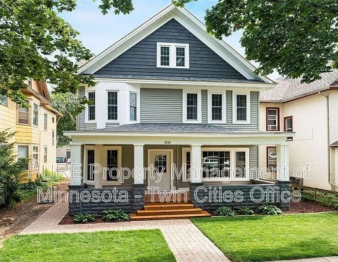 2549 Aldrich Ave S #2 — Photo 2