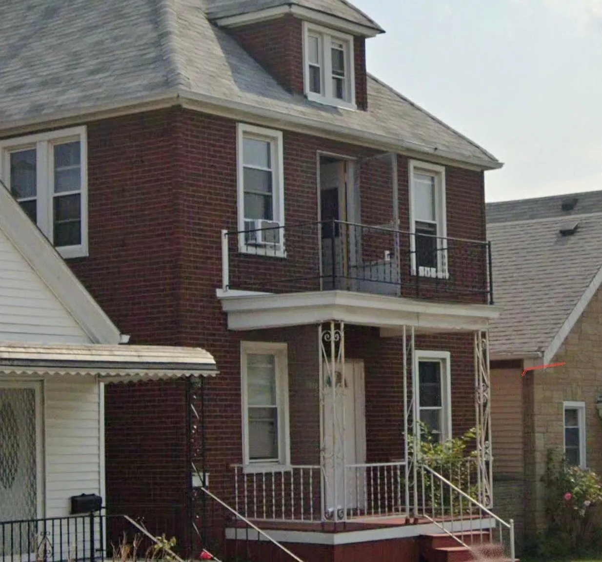 3092 Goodson St — Photo 1