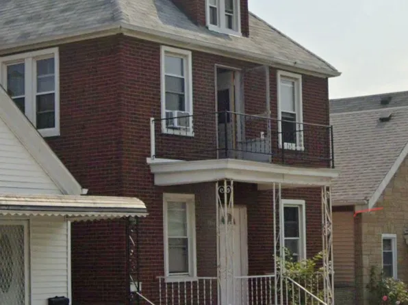 3092 Goodson St #2, Hamtramck, MI 48212