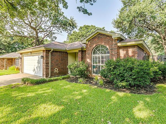 4th image of 6306 Blaney Dr