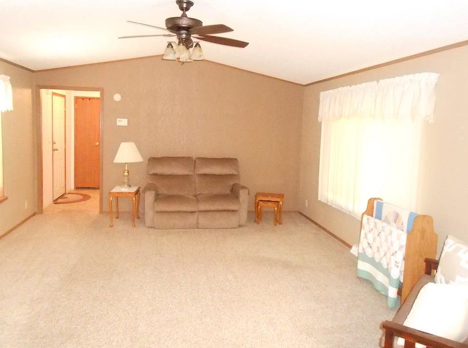 513 Railroad St, Otho, IA 50569 Zillow