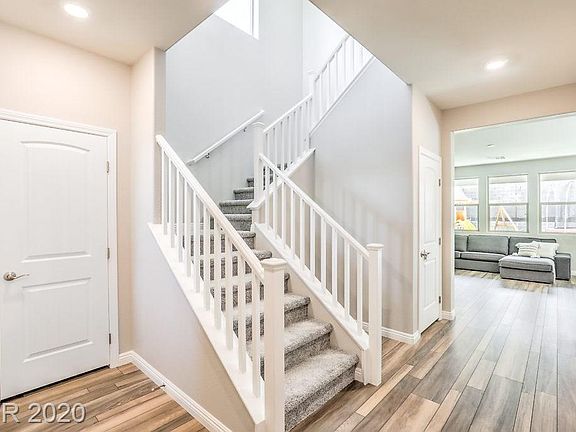 4th image of 865 Cherry Glen Pl