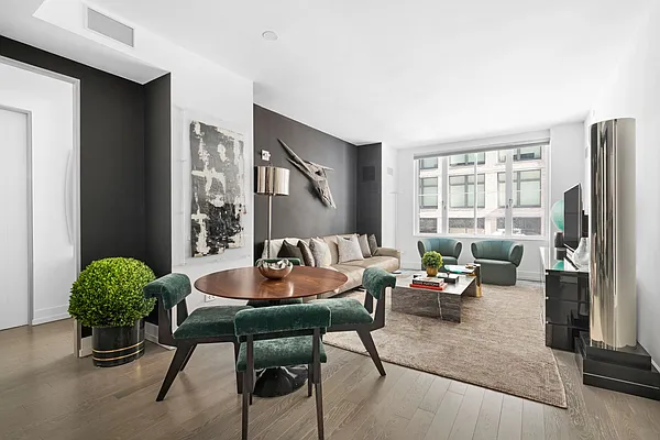 Rented by Compass | media 17