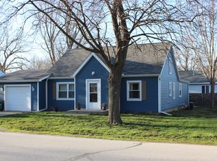 359 E Lincoln St, Seneca, IL