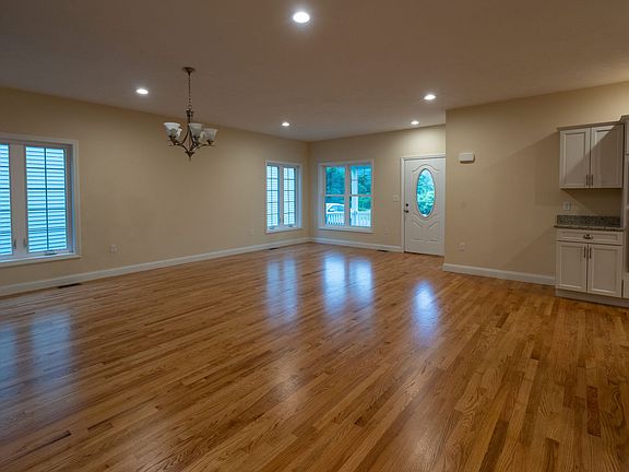 Living Dining similar