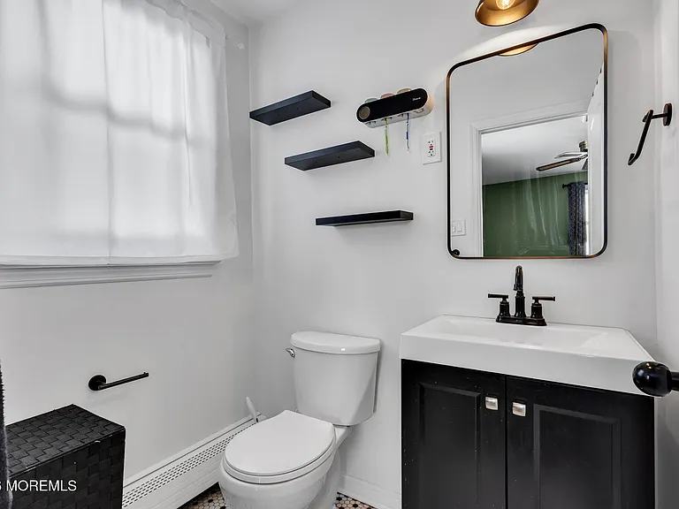 46 Sunset Ave — Photo 22