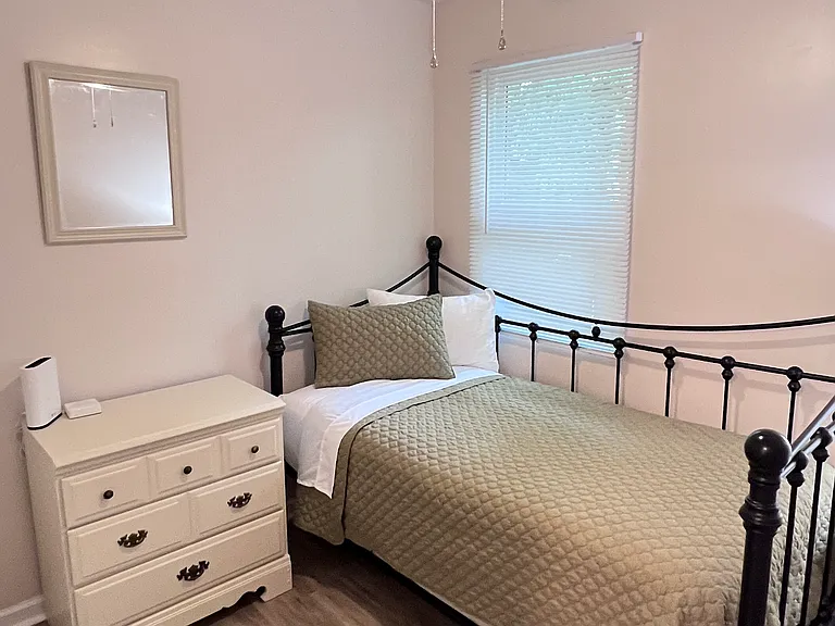 103 Harken Ct — Photo 12