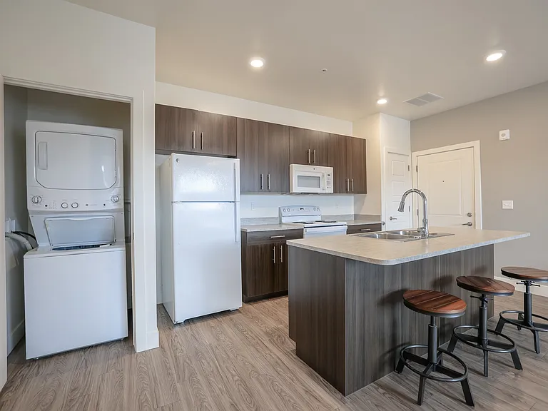 Eden Apartments — Photo 70