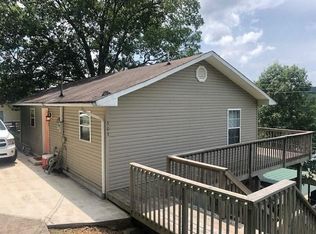 303 Clearwater Dr, Spring City, TN 37381
