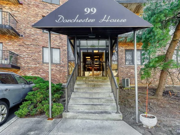 99 Teaneck Rd APT 312, Ridgefield Park, NJ 07660