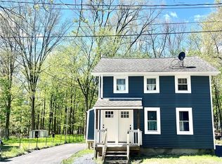 10 Sterling St, Middletown, NY 10940